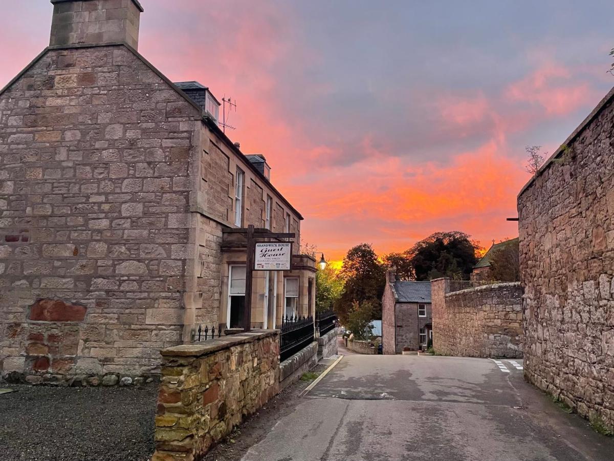 Shandwick House Tain Esterno foto